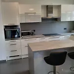 Villa Grande T&d *