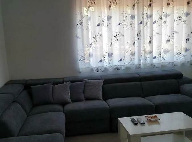 Villa Grande T&d Pula