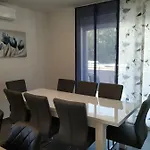 Villa Grande T&d Pula