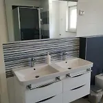 Villa Grande T&d *